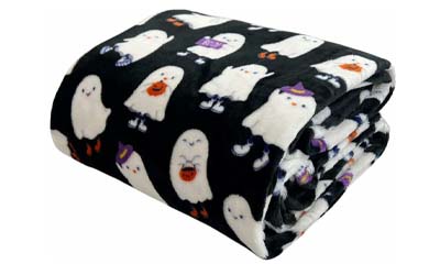 Free Halloween Throw Blanket and Books Bundle