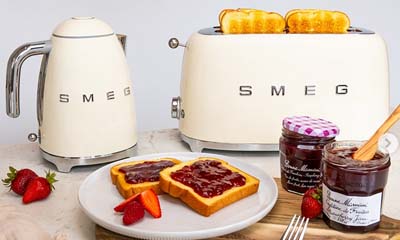 Win a SMEG Breakfast Set and Bonne Maman Spreads